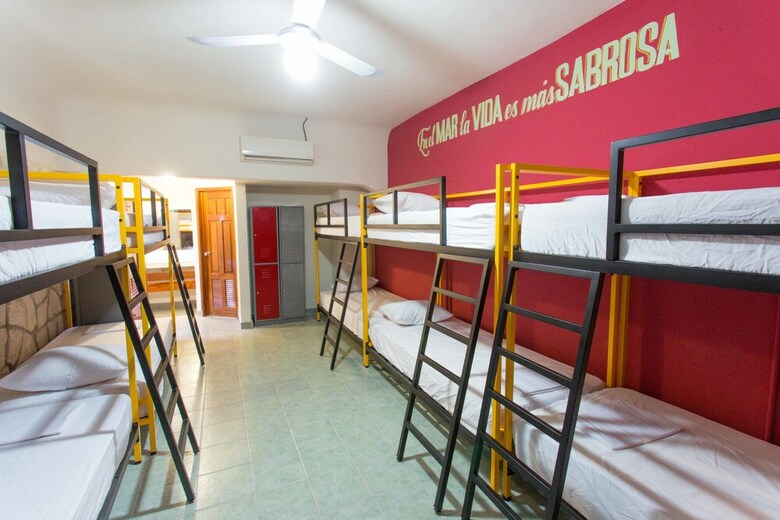 Hotel Selina Canc�n Downtown