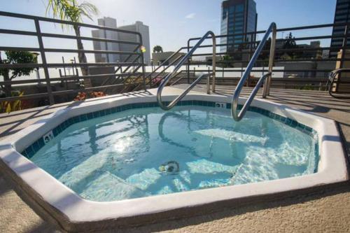 Westwood Apartment 309w