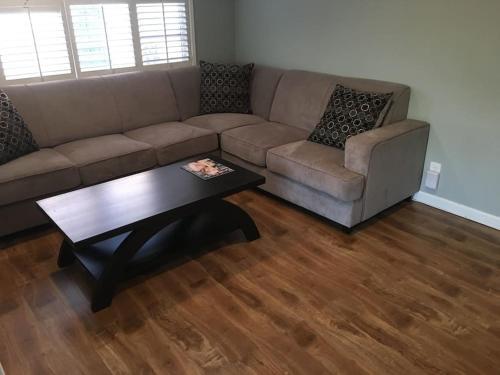 Rexford Apartment 1