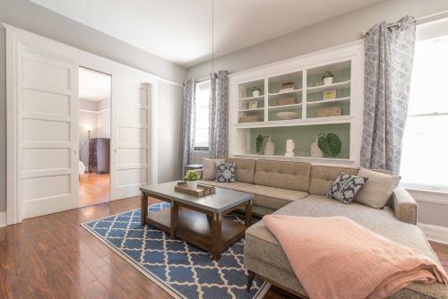 The Victorian 1 Bedroom Apartment 7.2