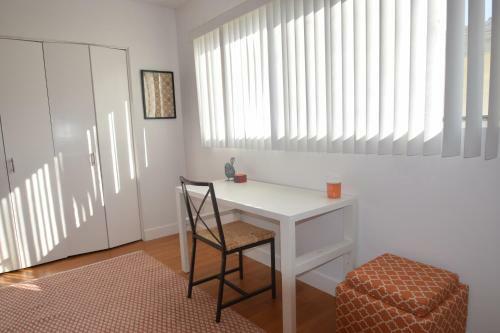 Boutique Citrus Apartments