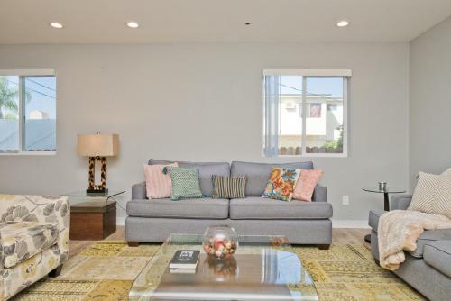 Charming Hollywood Home