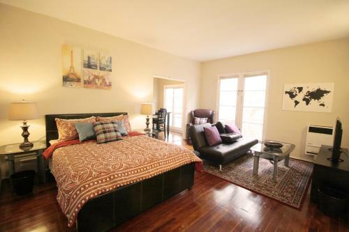 Tiverton Apartment