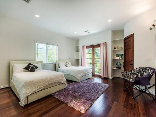 Maxwellton Home