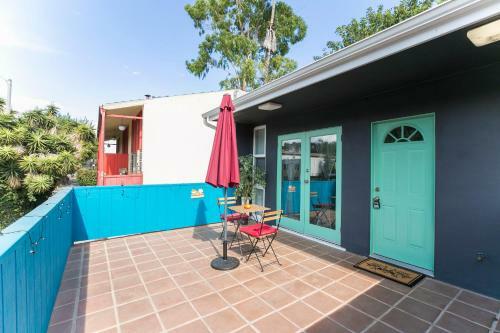 Pink Gem In Silver Lake