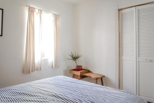 2033 Echo Park Avenue Home