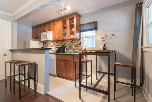 Apartamento Melrose Bungalow #3 7.72