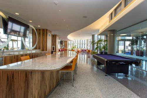 Hollywood And Sunset Furnished Apartments
