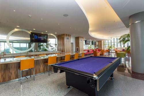 Hollywood And Sunset Furnished Apartments