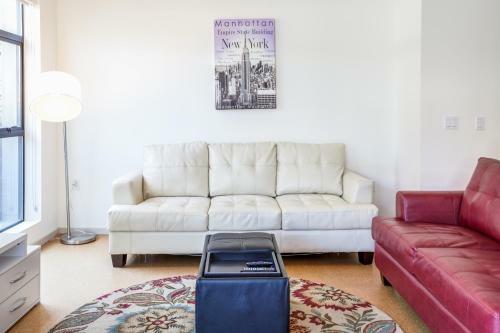 Hollywood And Sunset Furnished Apartments