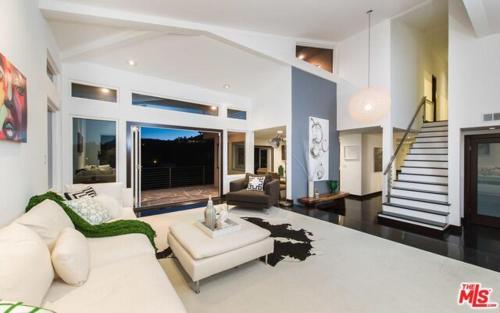 Hillside Retreat