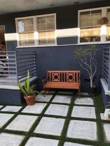 Boutique Fairfax Apartment