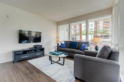 Apartamento Runway Large 2 Bedroom B214