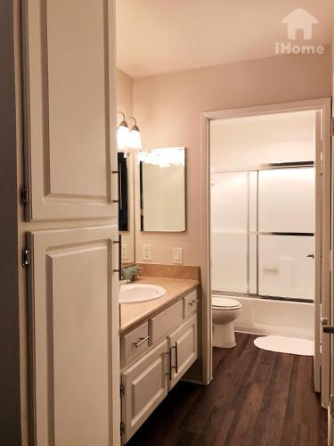 Rochester Apartment In Westwood 18