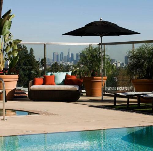 Apartamento Sunset Strip 1-bedroom With Balcony, Pool And Views