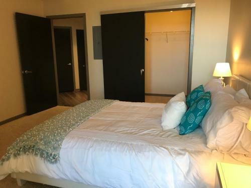 Apartamento Sunset Strip 1-bedroom With Balcony, Pool And Views