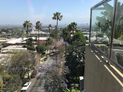 Apartamento Sunset Strip 1-bedroom With Balcony, Pool And Views