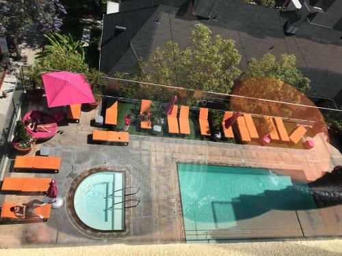 Apartamento Sunset Strip 1-bedroom With Balcony, Pool And Views