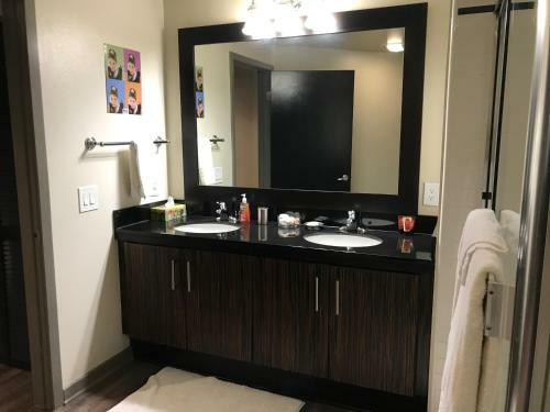 Apartamento Sunset Strip 1-bedroom With Balcony, Pool And Views
