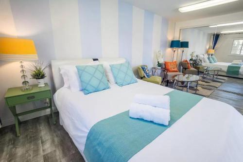 Melrose Strip Guest House