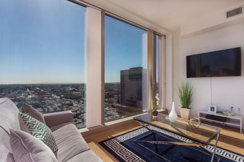 Apartamento High-rise City View Condo