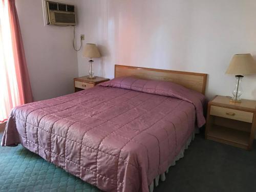 Hollywood Premiere Motel