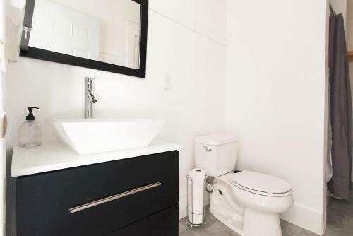 Apartamento Central Craftsman Guest Suite B 9.86