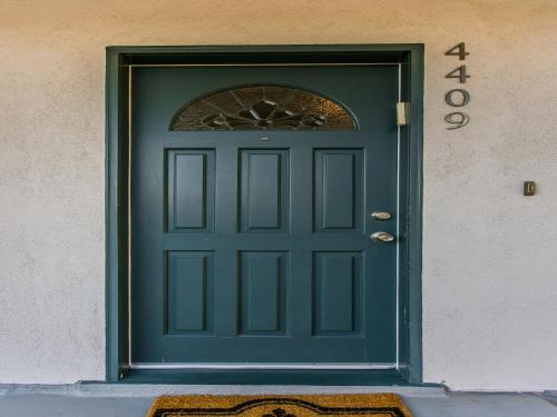 Irvine Apartment 09