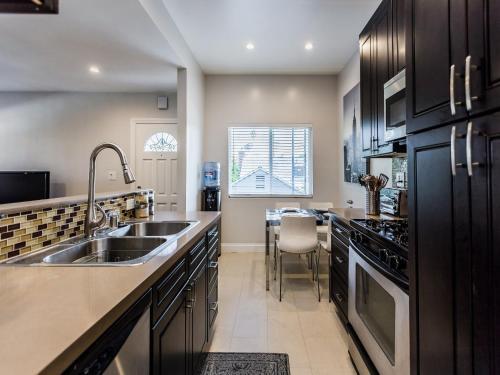 Irvine Apartment 09