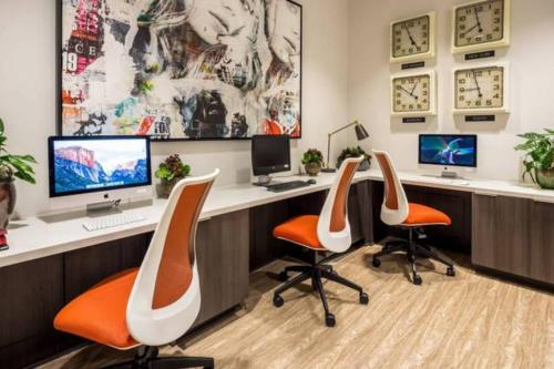 Westwood Apartment 3g84