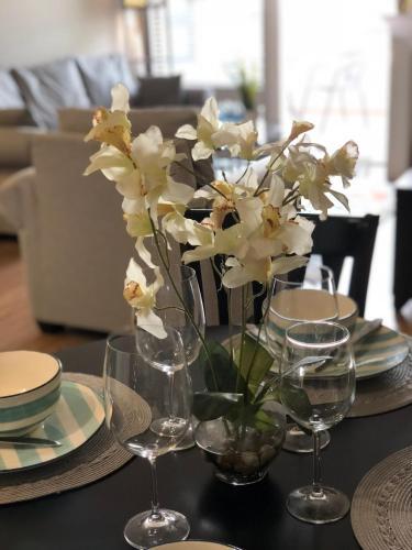 Westwood Apartment 3g84