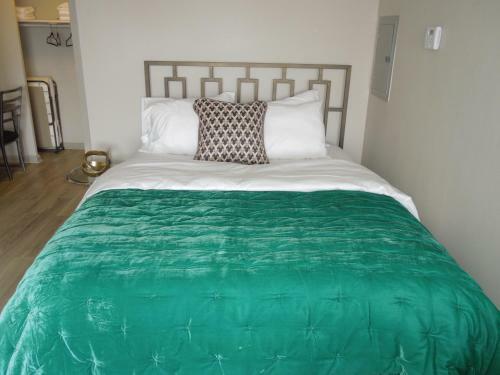 Apartamento Business Ready Modern Flat - Just Minutes From Kentucky Derby
