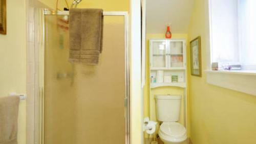 Downtown Quaint Old Louisville Area Two Bedroom Two Bath Condo