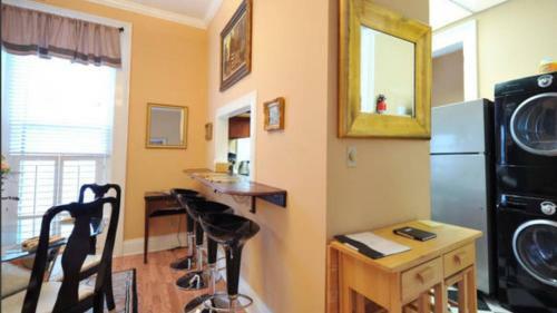 Downtown Quaint Old Louisville Area Two Bedroom Two Bath Condo