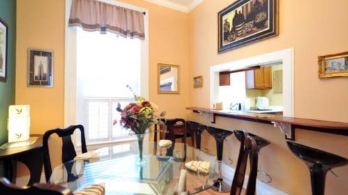 Downtown Quaint Old Louisville Area Two Bedroom Two Bath Condo