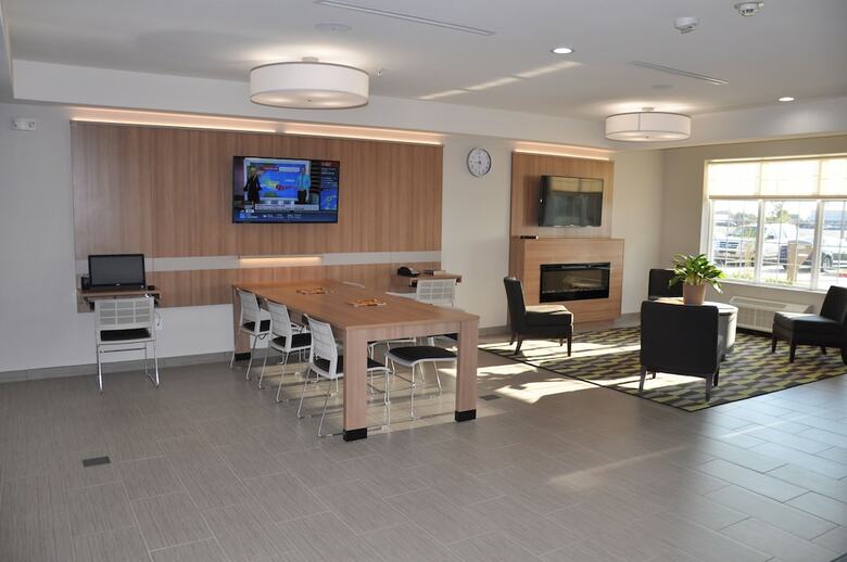 Hotel Microtel Inn And Suites By Wyndham Lubbock