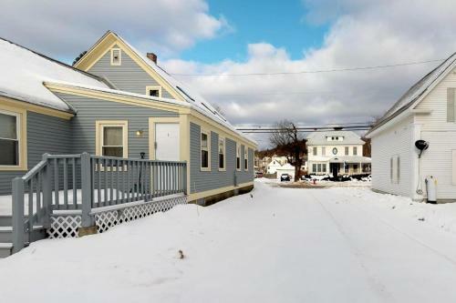 Pleasant Street 31 Unit C