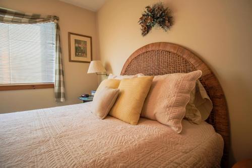 Okemo Trailside 23b, Lower Level