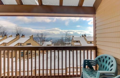 Okemo Trailside 21a