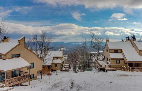 Okemo Trailside 21a