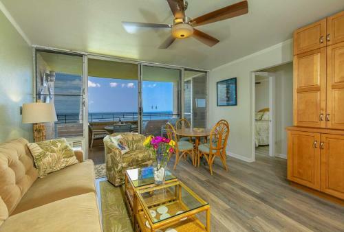 Apartamento Island Sands #206 Condo