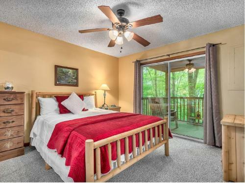 Smoky Mountain Treehouse
