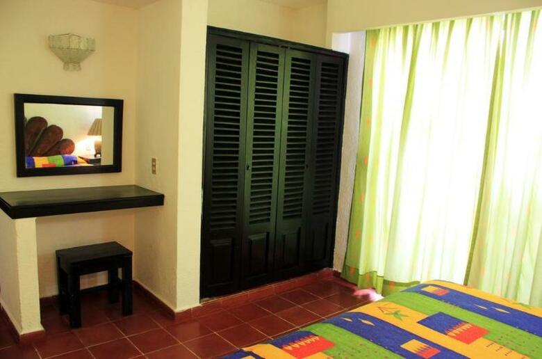 Hotel Suites Plaza Del Rio