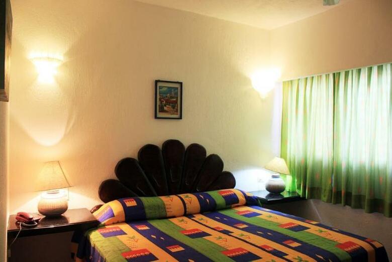 Hotel Suites Plaza Del Rio