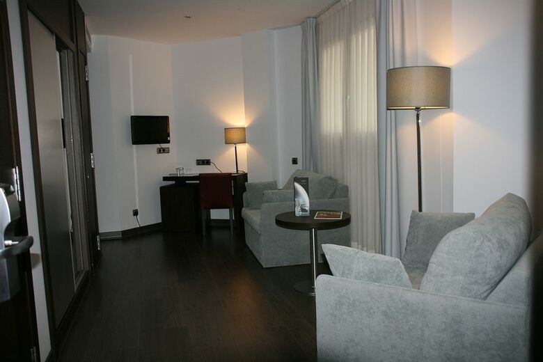 Hotel Sercotel Coliseo