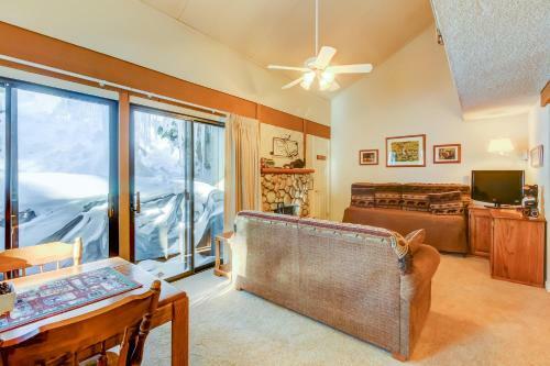 Hidden Valley Condominiums