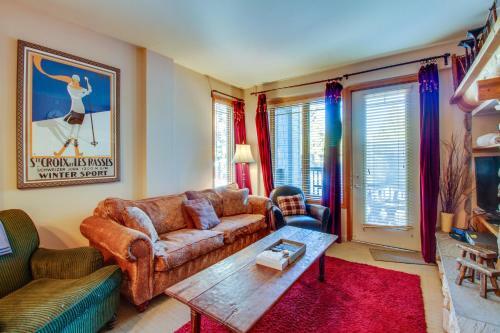 Mammoth Green Condos