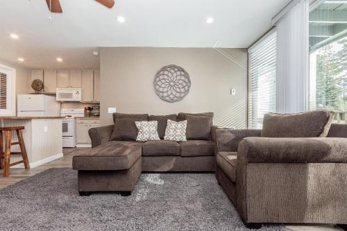 Crestview B # 27