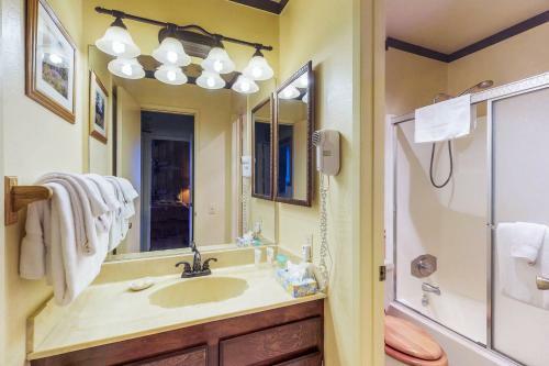 Apartamento Mammoth Ski & Racquet Club #131