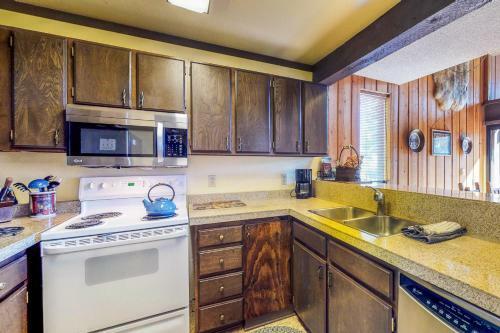 Apartamento Mammoth Ski & Racquet Club #131